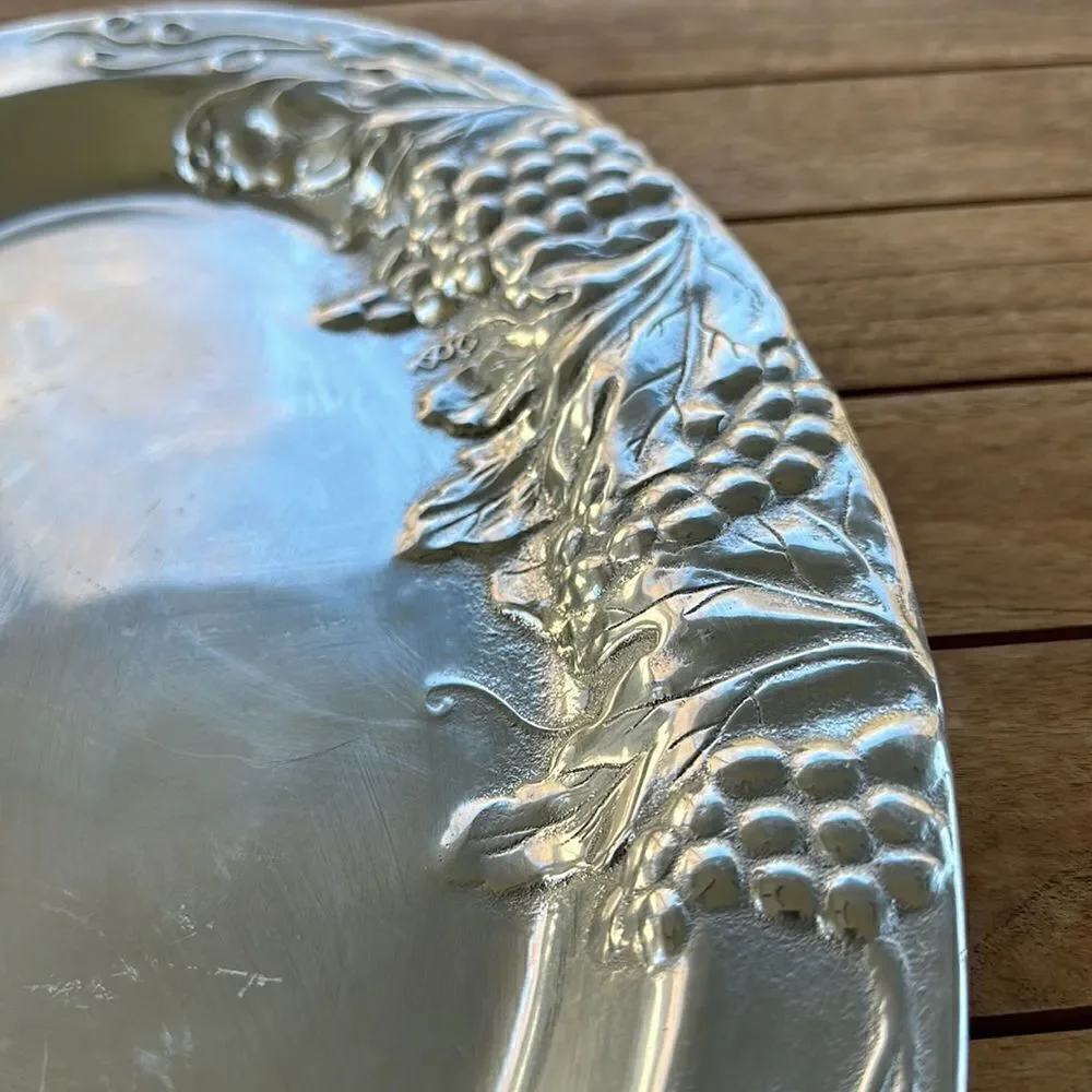 The Wilton Co Oval Pewter Grapevine Embossed Serving Tray